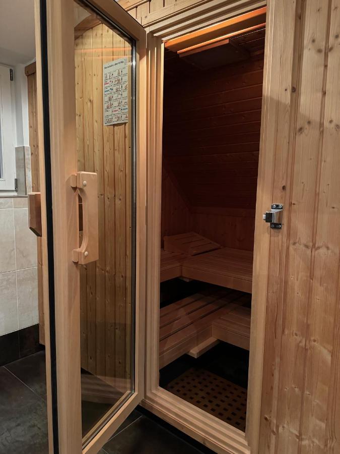 205 Qm "Traumtor" Mit Sauna, Whirlpool, Kamin Und 3 Terrassen Mit Blick In Die Boehmisch Saechsische Schweiz Dresden Exterior photo